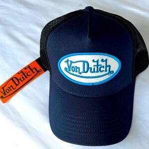 Von Dutch Classic 51 Trucker Hat NWT (unisex)